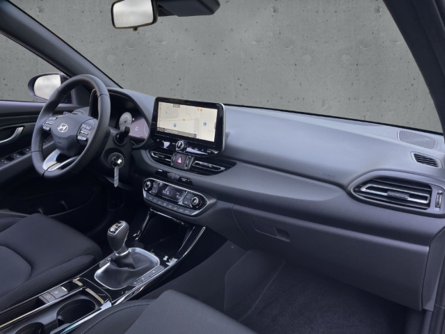 Fahrzeugabbildung Hyundai i30 FL MY25 5-Trg 1.0 T-GDI ADVANTAGE Navi LED Apple CarPlay Android Auto Mehrzonenklima