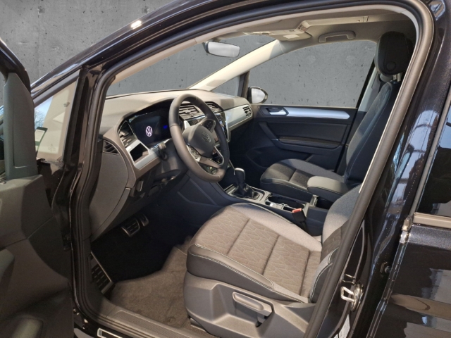 Fahrzeugabbildung Volkswagen Touran 2.0 TDI Goal R-Line Navi ACC PDC Kamera IQ.LIGHT