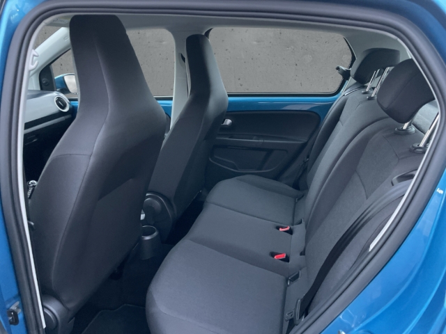 Fahrzeugabbildung Volkswagen up! 1.0 MPI move Klima Temp PDC Kamera maps+more