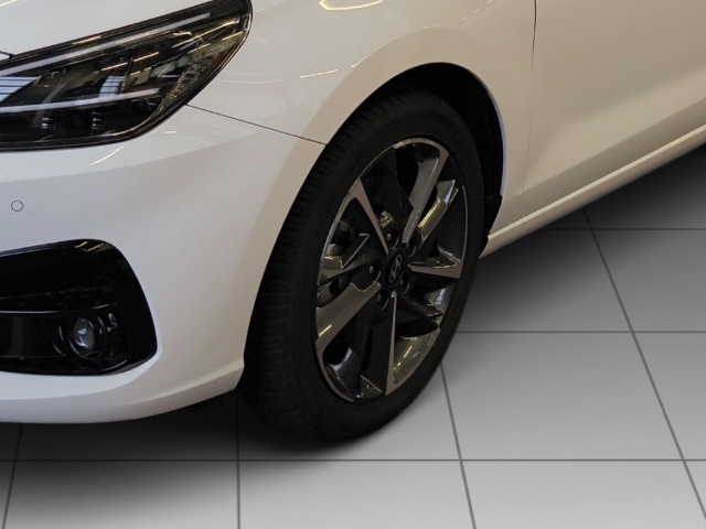 Fahrzeugabbildung Hyundai i30 1.0 T-GDI MT Kombi Advantage MY25 Navi LED CarPlay RKam DigiCockpit Allwetter