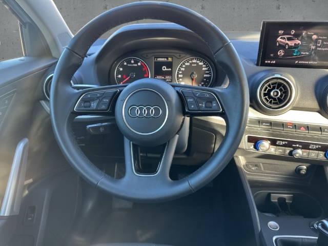 Fahrzeugabbildung Audi Q2 1.0 TFSI 30 NAVI CLIMATRONIC SHZ LM RFK LED