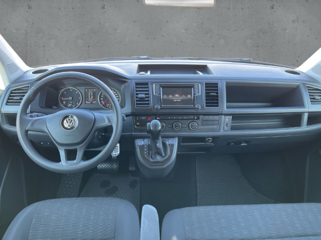 Fahrzeugabbildung Volkswagen Transporter Caravelle 2.0 TDI LangerRdS Comfortline Navi PDC Tempo Klima