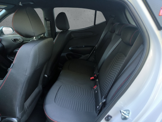 Fahrzeugabbildung Hyundai i10 FL MJ25 1.0 T-GDi N-Line Navi Android Auto Musikstreaming DAB SHZ