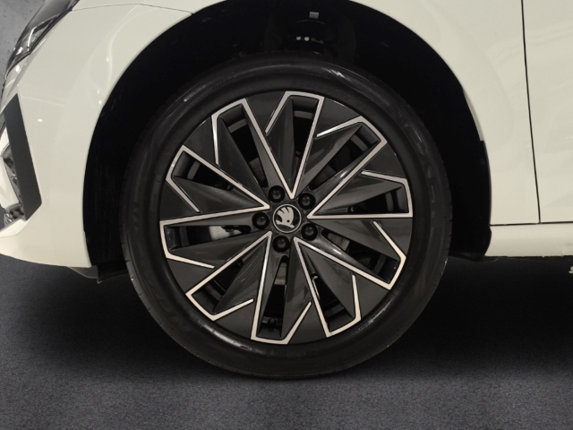 Fahrzeugabbildung SKODA Scala 1.5 TSI DSG BALANCE LED Navi AHK LM17 PDC