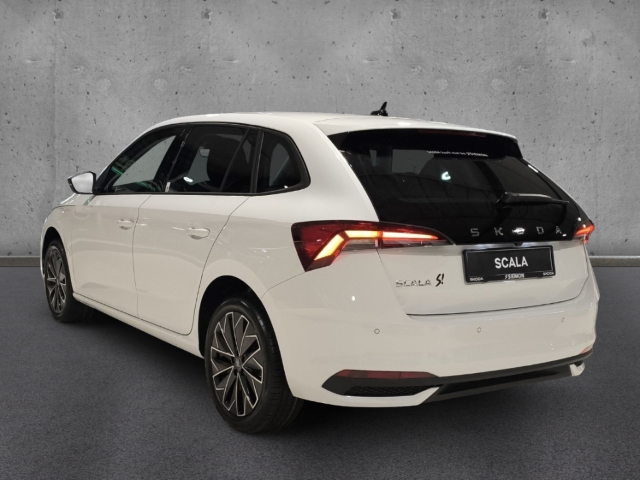 Fahrzeugabbildung SKODA Scala 1.5 TSI DSG BALANCE LED Navi AHK LM17 PDC