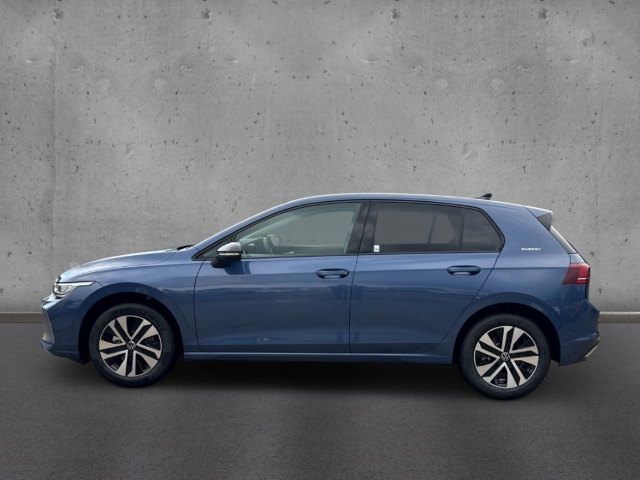 Fahrzeugabbildung Volkswagen Golf 1.5 eTSI Energy R-Kamera ACC Navi GJR SHZ