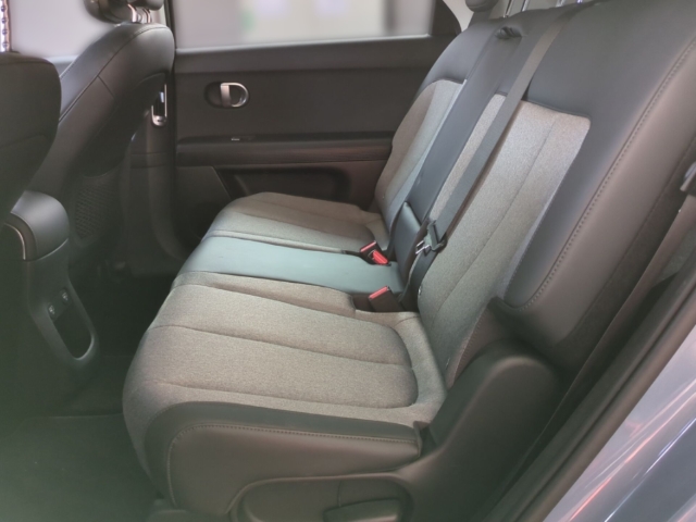 Fahrzeugabbildung Hyundai IONIQ 5 77,4kWh 2WD MY24 TECHNIQ Panorama Assist-P el.Heckklappe Navi Digitales Cockpit