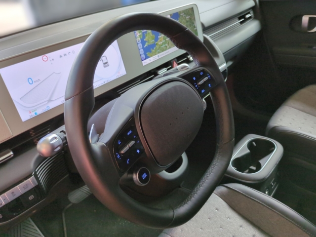 Fahrzeugabbildung Hyundai IONIQ 5 77,4kWh 2WD MY24 TECHNIQ Panorama Assist-P el.Heckklappe Navi Digitales Cockpit