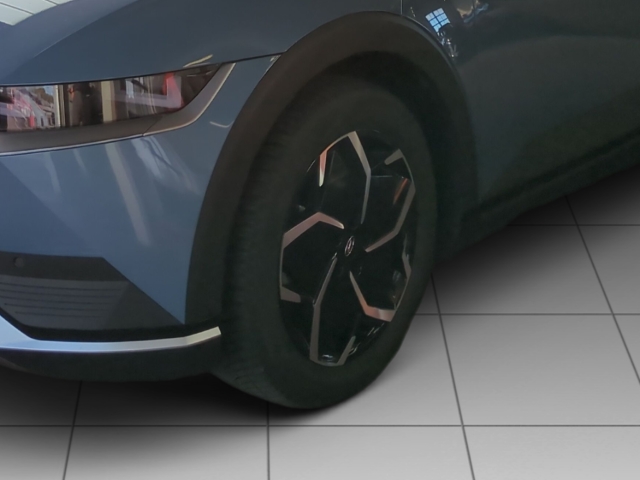 Fahrzeugabbildung Hyundai IONIQ 5 77,4kWh 2WD MY24 TECHNIQ Panorama Assist-P el.Heckklappe Navi Digitales Cockpit