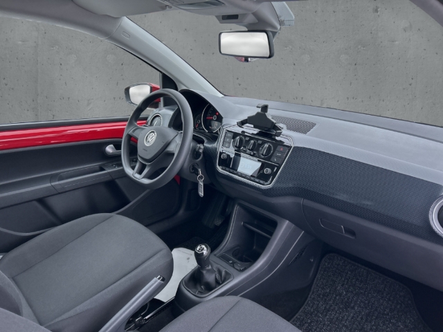 Fahrzeugabbildung Volkswagen up! 1.0 move SHZ PDC Temp Klima R-kamera BT