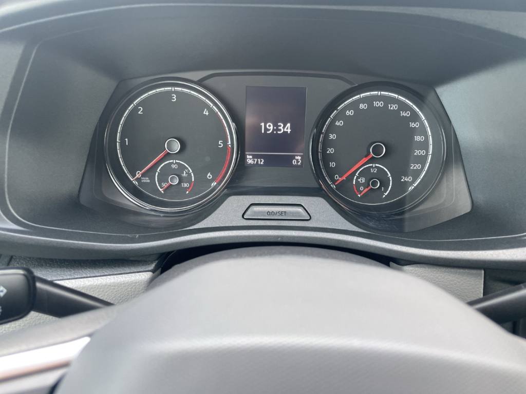 Fahrzeugabbildung Volkswagen Transporter Kasten lang TDI SCR 3.0t