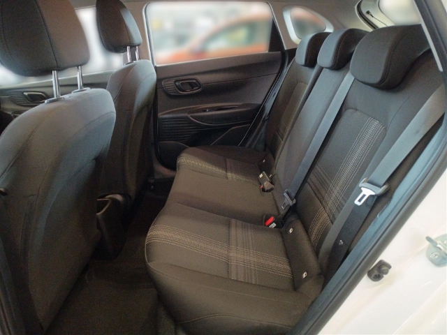 Fahrzeugabbildung Hyundai i20 FL 1.2 MT Select Funktionspaket Navi Apple CarPlay Android Auto Musikstreaming