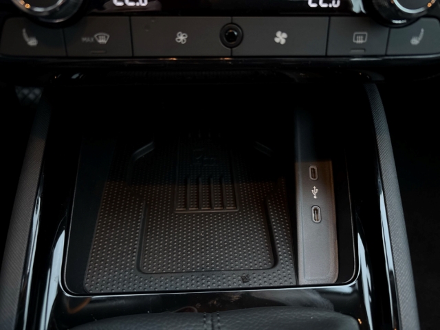 Fahrzeugabbildung SKODA Scala 1.0 TSI SELECTION LED Apple CarPlay Alu