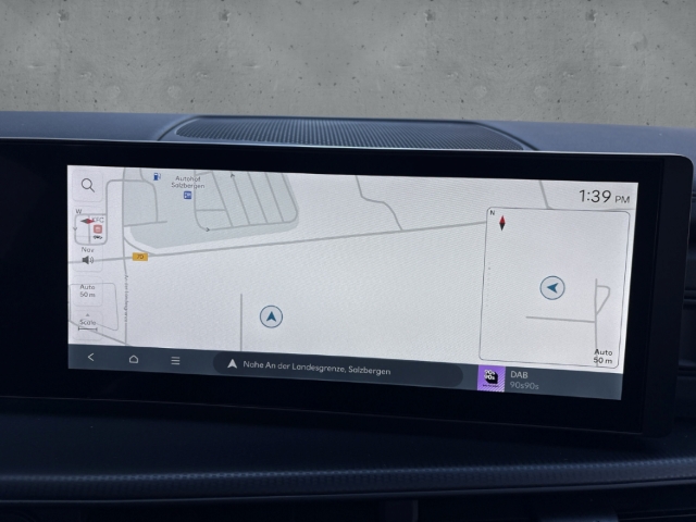 Fahrzeugabbildung Hyundai SANTA FE MY26 HEV 1.6 4WD BLACKLINE 7-Sitze Schiebedach HUD Navi Leder digitales Cockpit