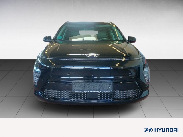 Fahrzeugabbildung Hyundai KONA EV SX2 65,4kWh PRIME Sitz-Komf.P.Leder Bose 19Alu Assist-P. HUD Navi Leder Digitales Cockpit