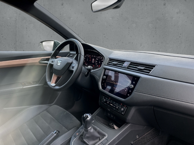 Fahrzeugabbildung SEAT Ibiza 1.0 TSI XCellence PDCvh Multilenk NAVI Winterpak