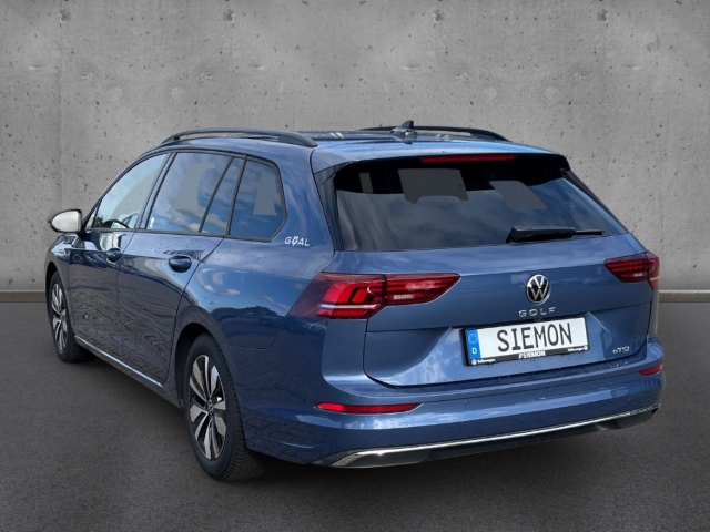Fahrzeugabbildung Volkswagen Golf 8 Variant 1.5 eTSI DSG Goal AHK LED+ Navi