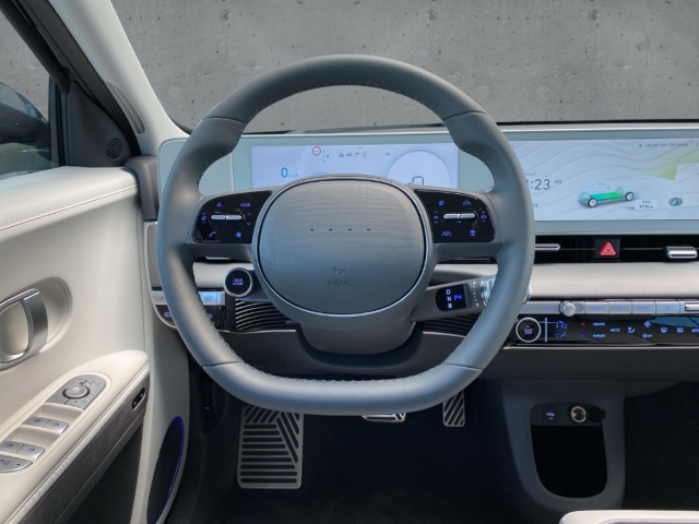 Fahrzeugabbildung Hyundai IONIQ 5 MJ24 77,4kWh 4WD UNIQ 20LMF Relax-P HUD El. Fondsitzverst. Navi digitales Cockpit