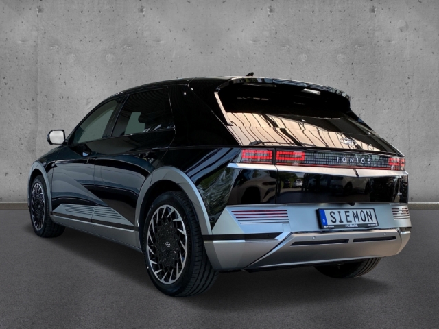 Fahrzeugabbildung Hyundai IONIQ 5 MJ24 77,4kWh 4WD UNIQ 20LMF Relax-P HUD El. Fondsitzverst. Navi digitales Cockpit