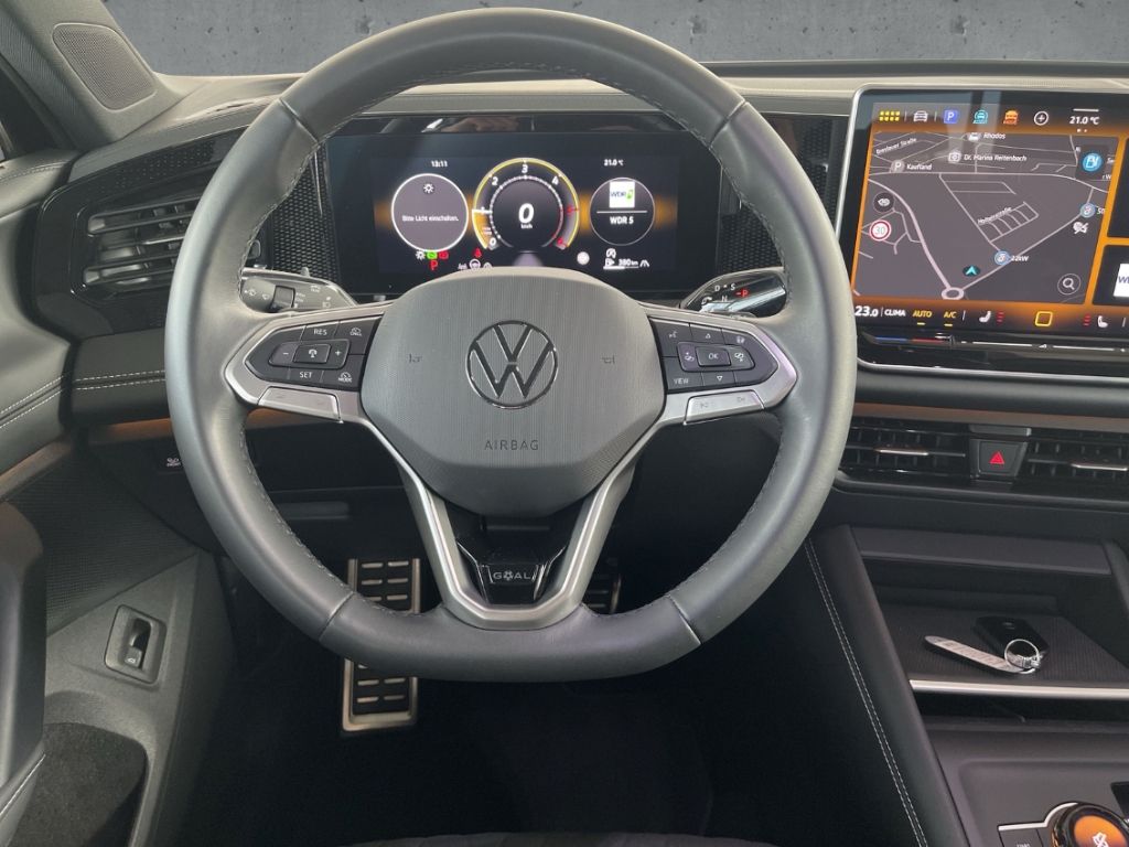 Fahrzeugabbildung Volkswagen Tiguan TDI DSG Goal AHK IQ.LIGHT PlusPak 360°Kam