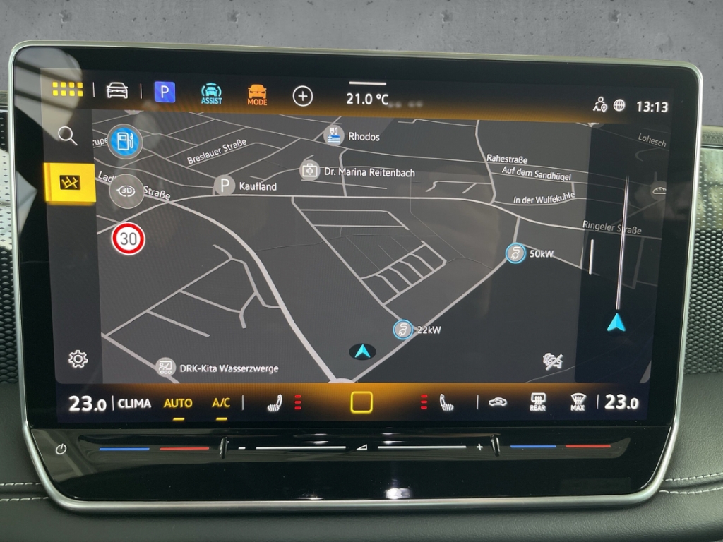 Fahrzeugabbildung Volkswagen Tiguan TDI DSG Goal AHK IQ.LIGHT PlusPak 360°Kam