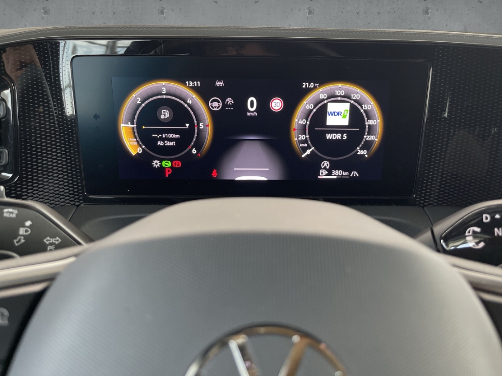 Fahrzeugabbildung Volkswagen Tiguan TDI DSG Goal AHK IQ.LIGHT PlusPak 360°Kam