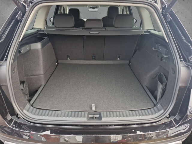 Fahrzeugabbildung SKODA Kodiaq 1.5 TSI iV DSG SELECTION LED AHK Navi ACC