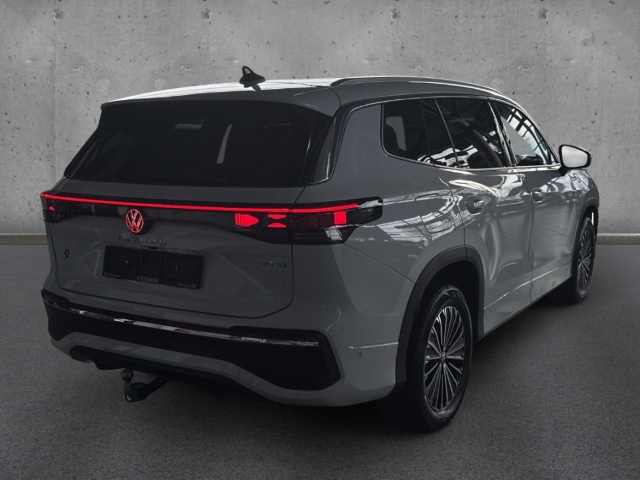 Fahrzeugabbildung Volkswagen Tayron 1.5 eTSI DSG Elegance 7-Sitzer LED Navi