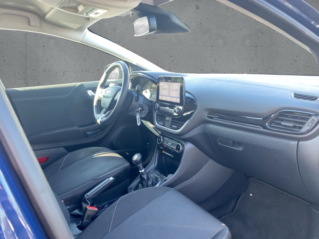 Fahrzeugabbildung Ford Puma Cool & Connect 1.0 EcoBoost AHK LM Winterpaket