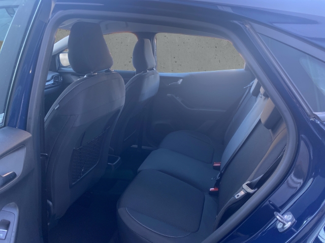 Fahrzeugabbildung Ford Puma Cool & Connect 1.0 EcoBoost AHK LM Winterpaket