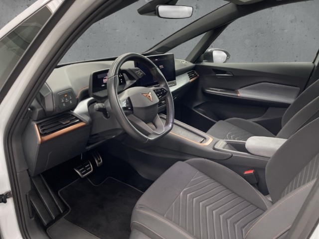 Fahrzeugabbildung CUPRA Born 62 kwh 150 kW Navi ACC Wärmepumpe SHZ LHZ