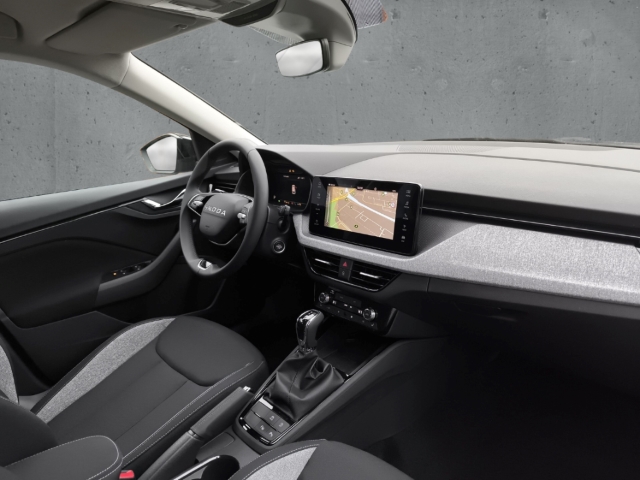 Fahrzeugabbildung SKODA Kamiq 1.5 TSI DSG Balance ACC Keyless AHK SHZ LHZ Rkam Carplay