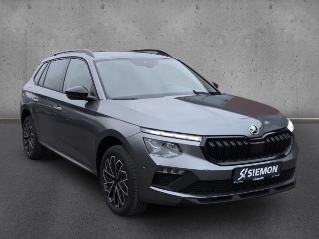 Fahrzeugabbildung SKODA Kamiq 1.5 TSI DSG Balance ACC Keyless AHK SHZ LHZ Rkam Carplay