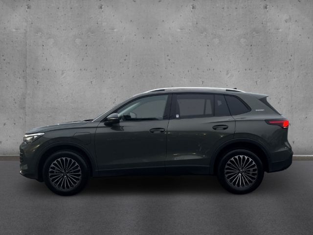 Fahrzeugabbildung Volkswagen Tiguan 1.5 TSI eHybrid Energy ACC AHK Nav elHeck