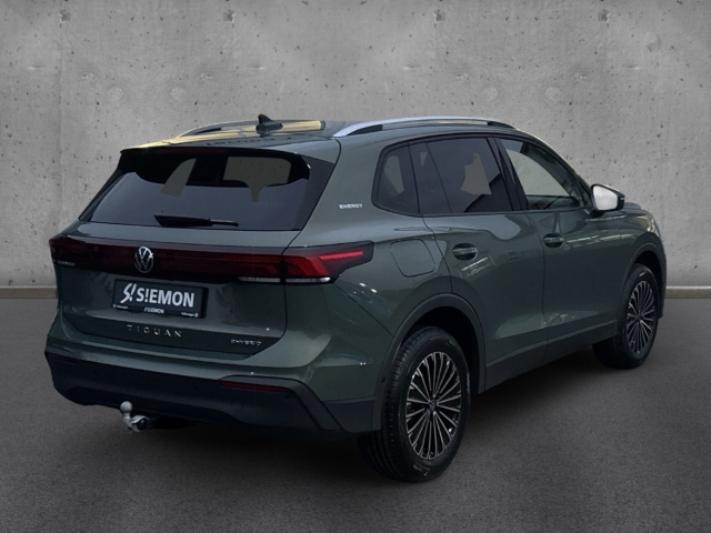 Fahrzeugabbildung Volkswagen Tiguan 1.5 TSI eHybrid Energy ACC AHK Nav elHeck
