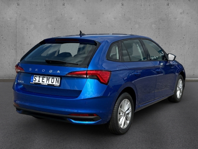 Fahrzeugabbildung SKODA Scala 1.0 TSI DSG Selection SHZ WSS beheizba AHK-klappbar Digitales Cockpit