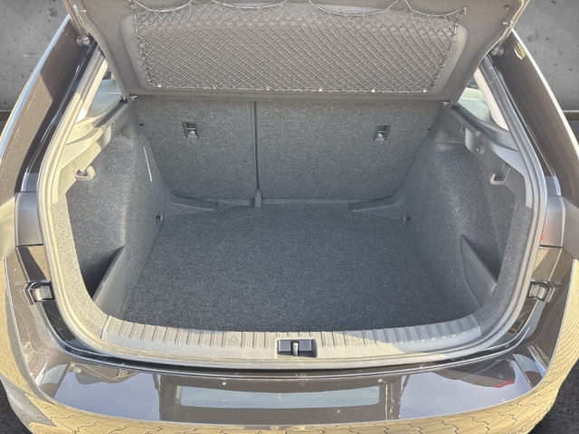 Fahrzeugabbildung SKODA Scala 1.0 TSI SELECTION LED KLIMA SHZ PDC Temp