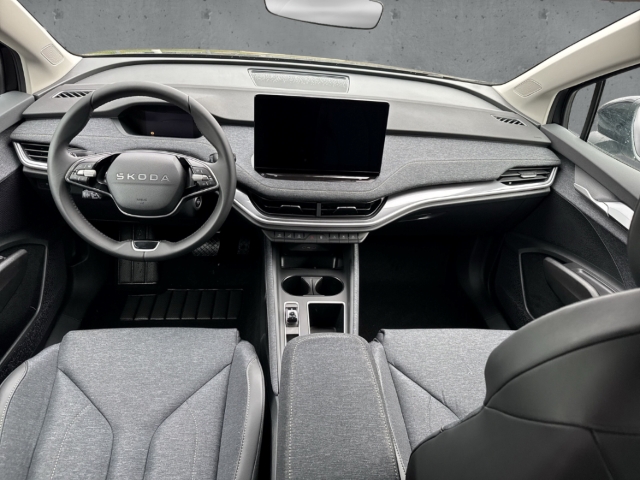 Fahrzeugabbildung SKODA Elroq 50 TOUR Clever-Paket AHK LED Navi PDC Klima
