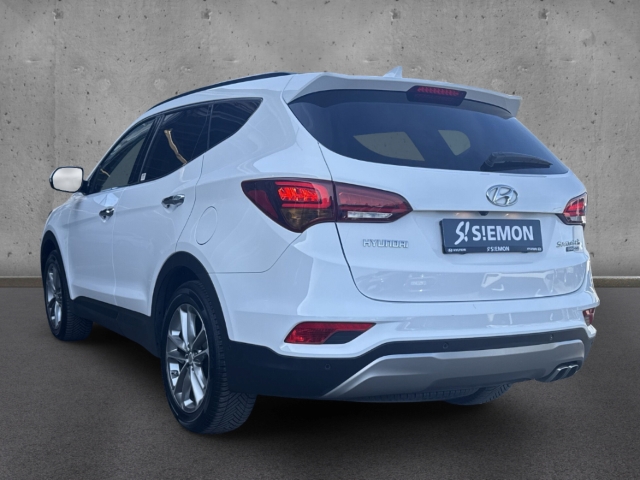 Fahrzeugabbildung Hyundai SANTA FE 2.2 CRDi 4WD Premium Pano ACC Leder Xenon Kamera360 Navi eSitze