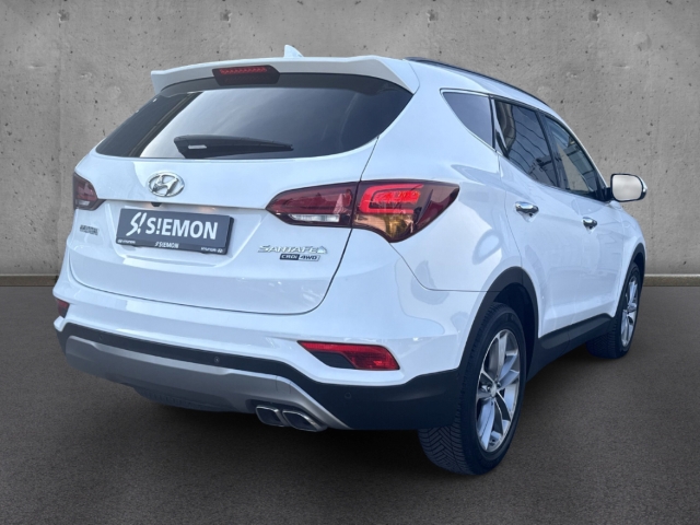 Fahrzeugabbildung Hyundai SANTA FE 2.2 CRDi 4WD Premium Pano ACC Leder Xenon Kamera360 Navi eSitze