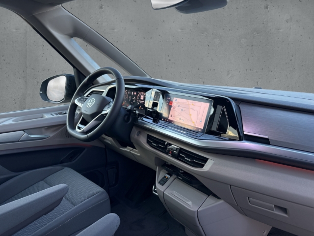 Fahrzeugabbildung Volkswagen Multivan 2.0 TDI Energy LÜ R-Kamera Navi AHK elektr.Heck ACC Matrix