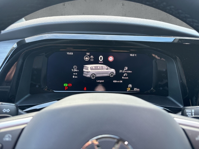 Fahrzeugabbildung Volkswagen Multivan 2.0 TDI Energy LÜ R-Kamera Navi AHK elektr.Heck ACC Matrix