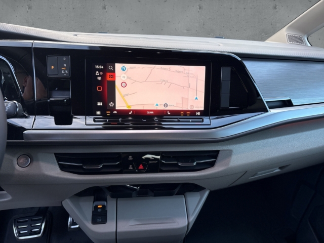 Fahrzeugabbildung Volkswagen Multivan 2.0 TDI Energy LÜ R-Kamera Navi AHK elektr.Heck ACC Matrix