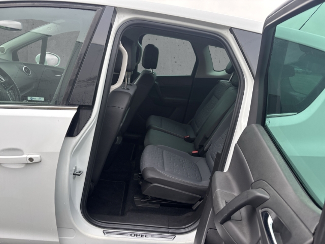 Fahrzeugabbildung Opel Meriva B 1.4 Eco Flex PDCv+h SHZ Multif.Lenkrad