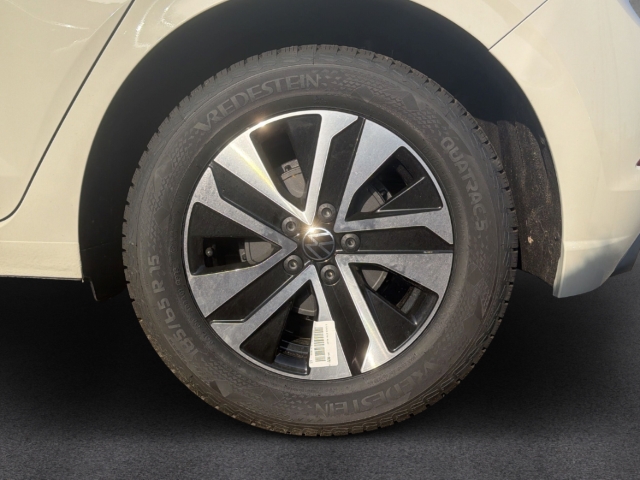 Fahrzeugabbildung Volkswagen Polo 1.0 TSI Energy DSG GJR R-Kamera AppConnect