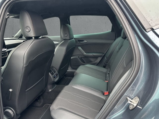 Fahrzeugabbildung CUPRA Formentor 1.5 eTSI Navi Digitales Cockpit LED Sperrdiff. ACC El. Heckklappe