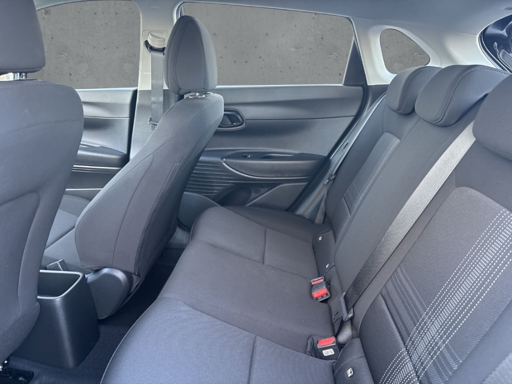 Fahrzeugabbildung Hyundai i20 FL MY26 1.0 T-GDi Select Navi DAB Rückfahrkamera Apple CarPlay Android Auto