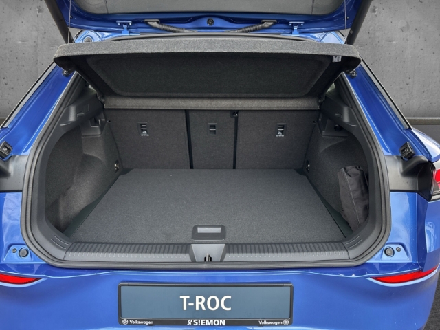 Fahrzeugabbildung Volkswagen T-Roc R-Line 1.5 l eTSI OPF LED SHZ PDC Klima