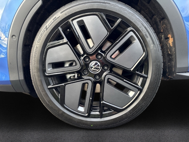 Fahrzeugabbildung Volkswagen T-Roc R-Line 1.5 l eTSI OPF LED SHZ PDC Klima