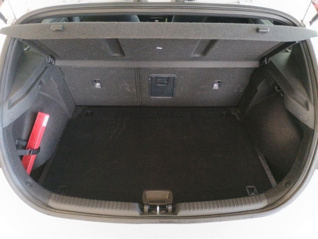 Fahrzeugabbildung Hyundai i30 FL 5-Trg 1.0 T-GDI DCT Advantage MY25 Navi Digitales Cockpit LED Apple CarPlay